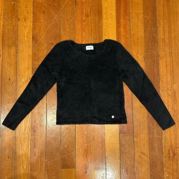 Limited Too Black Fuzzy eyelash knit Sweater. Size XL - Picture 6 of 6